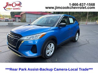 2022 Nissan Kicks S Xtronic CVT