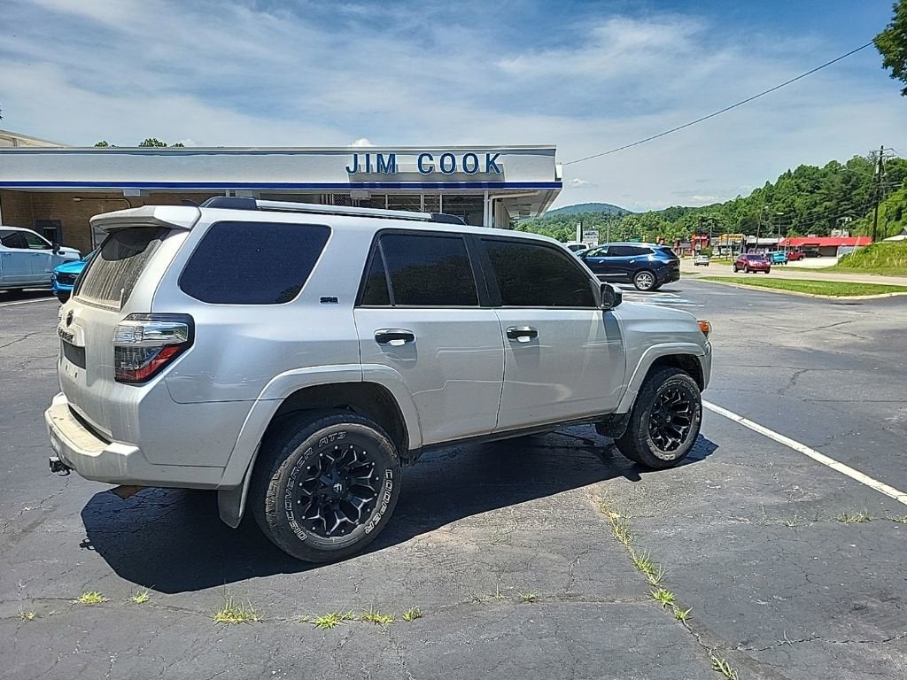 2021 Toyota 4Runner SR5